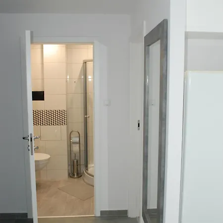 Apartmán Kopernika 14 *